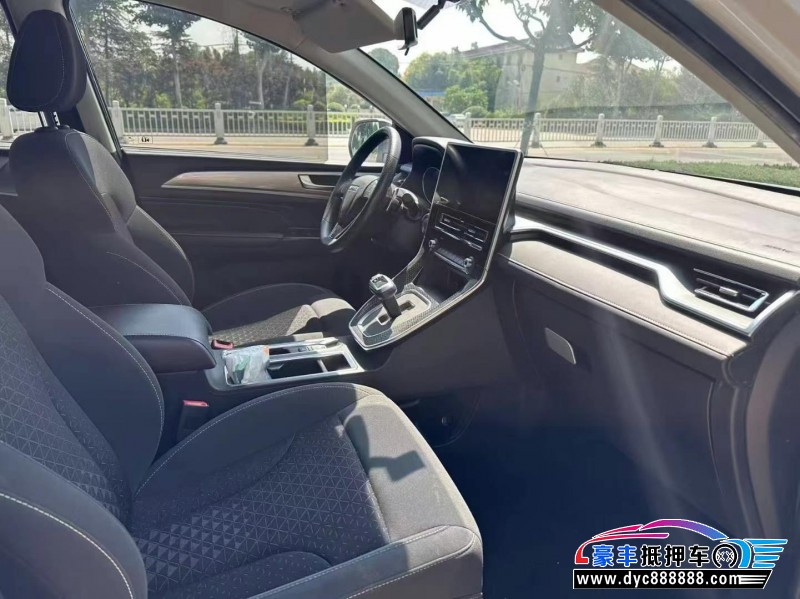 23年长城M6轿车抵押车出售