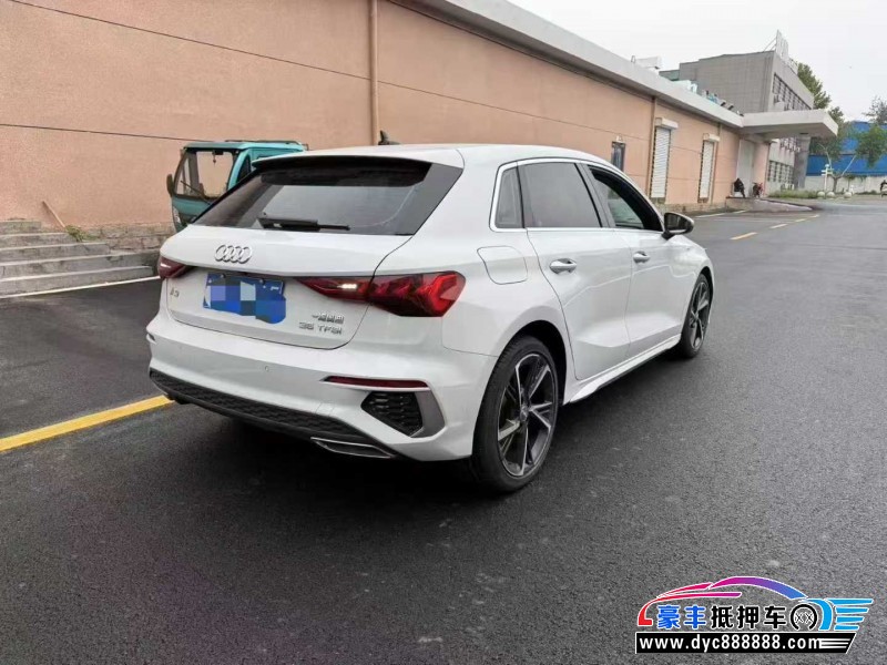 21年奥迪A3轿车抵押车出售