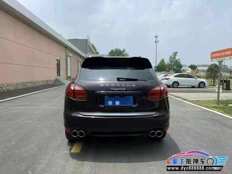 12年保时捷卡宴轿车抵押车出售