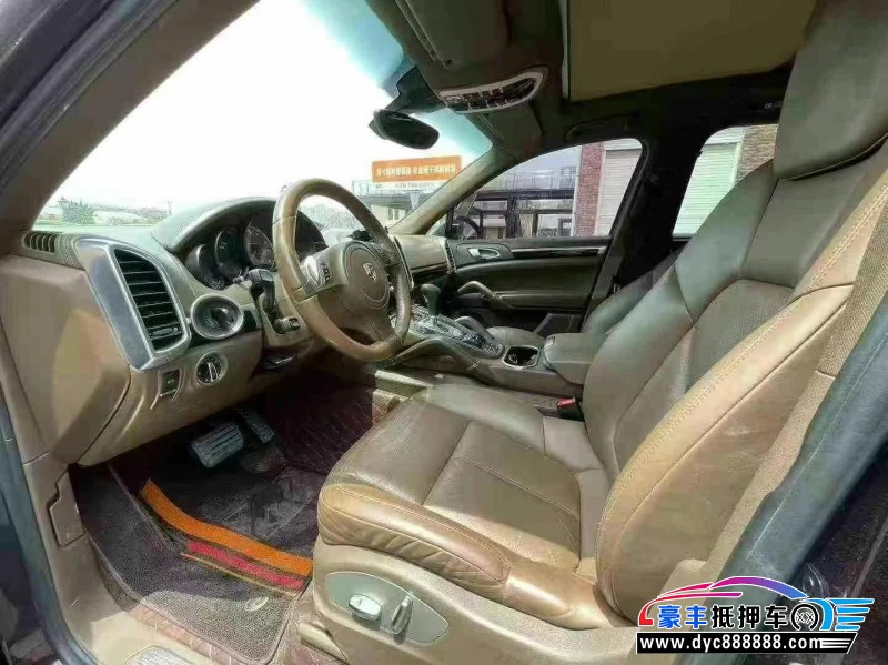 12年保时捷卡宴轿车抵押车出售