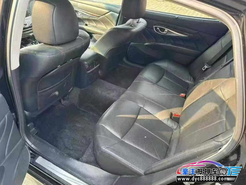 19年英菲尼迪Q70轿车抵押车出售