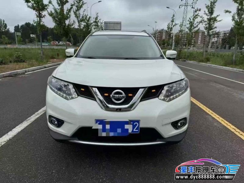 16年日产奇骏轿车抵押车出售