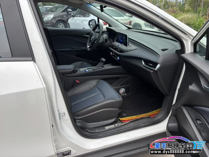 23年别克微蓝轿车抵押车出售