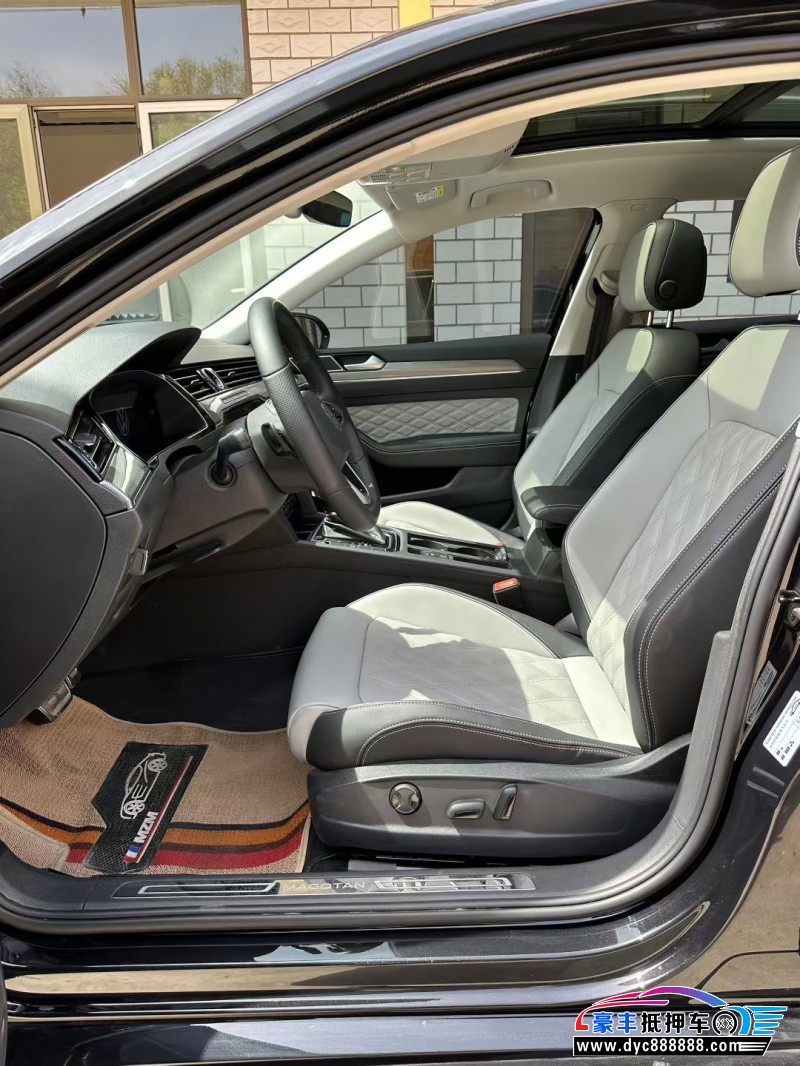 23年大众迈腾轿车抵押车出售