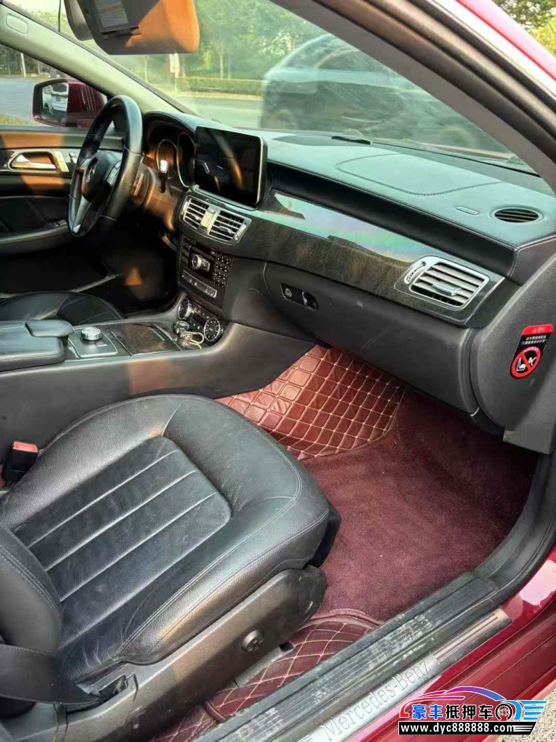 13年奔驰CLS轿车抵押车出售