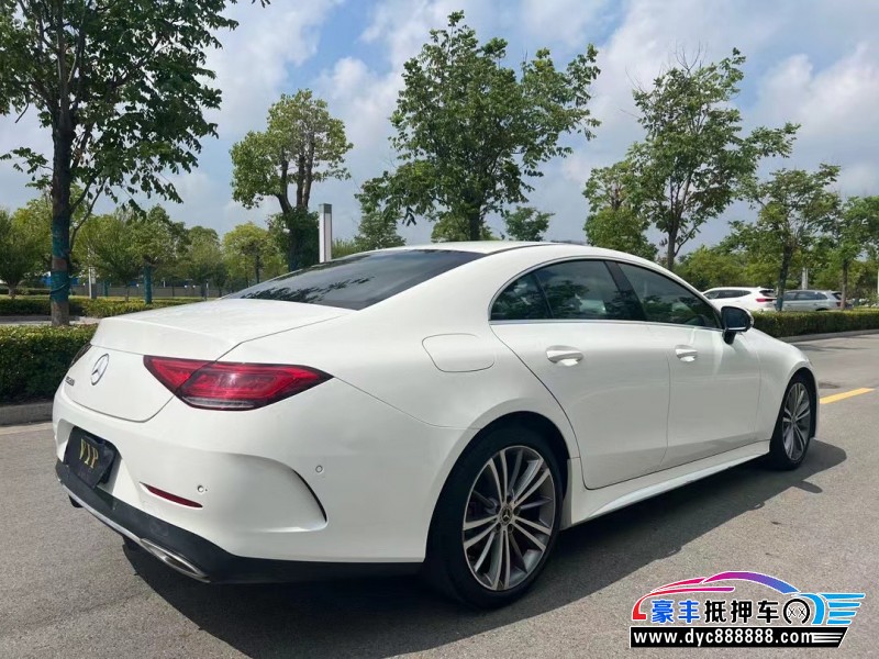 21年奔驰CLS轿车抵押车出售