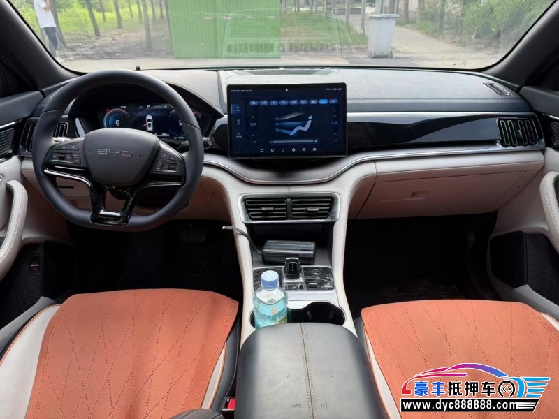 23年比亚迪宋轿车抵押车出售