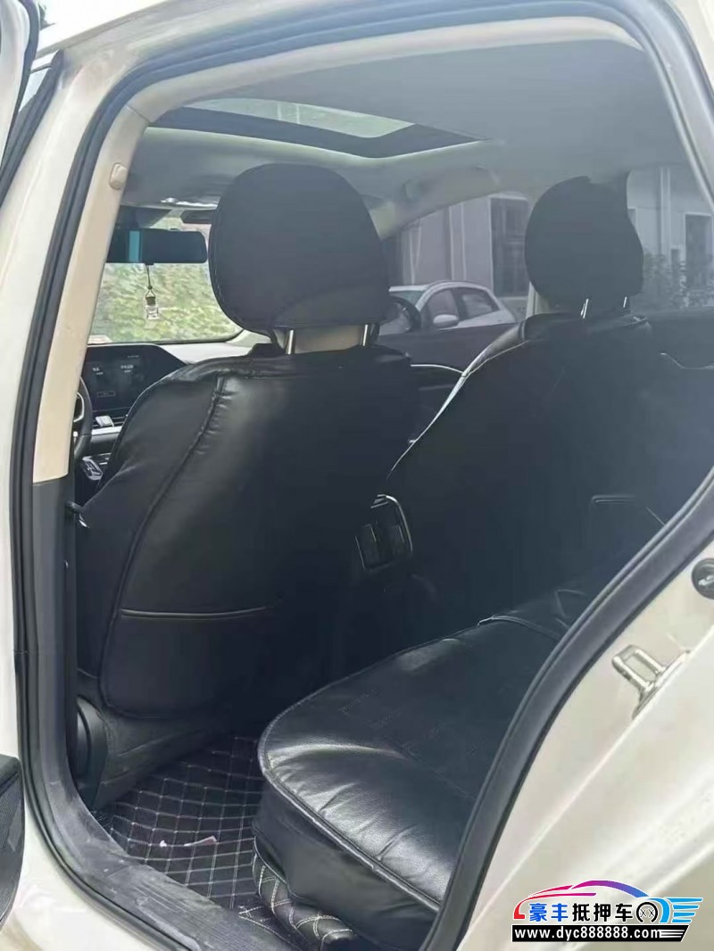 22年奔腾B70轿车抵押车出售