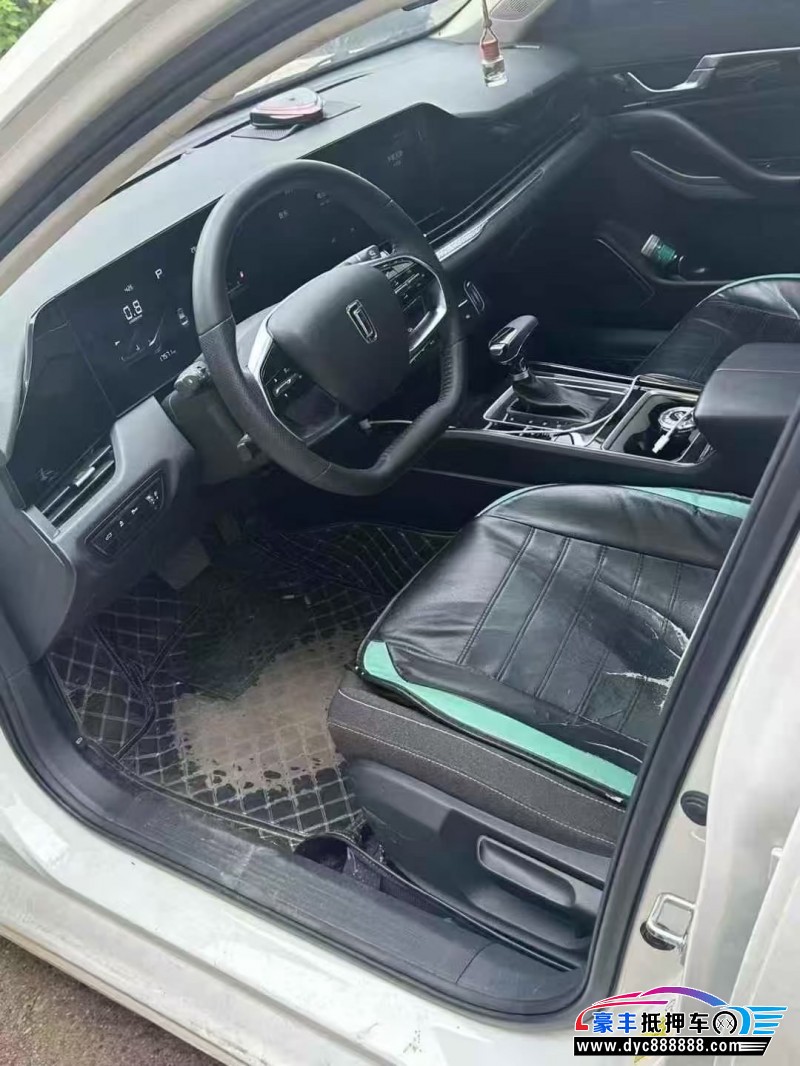 22年奔腾B70轿车抵押车出售