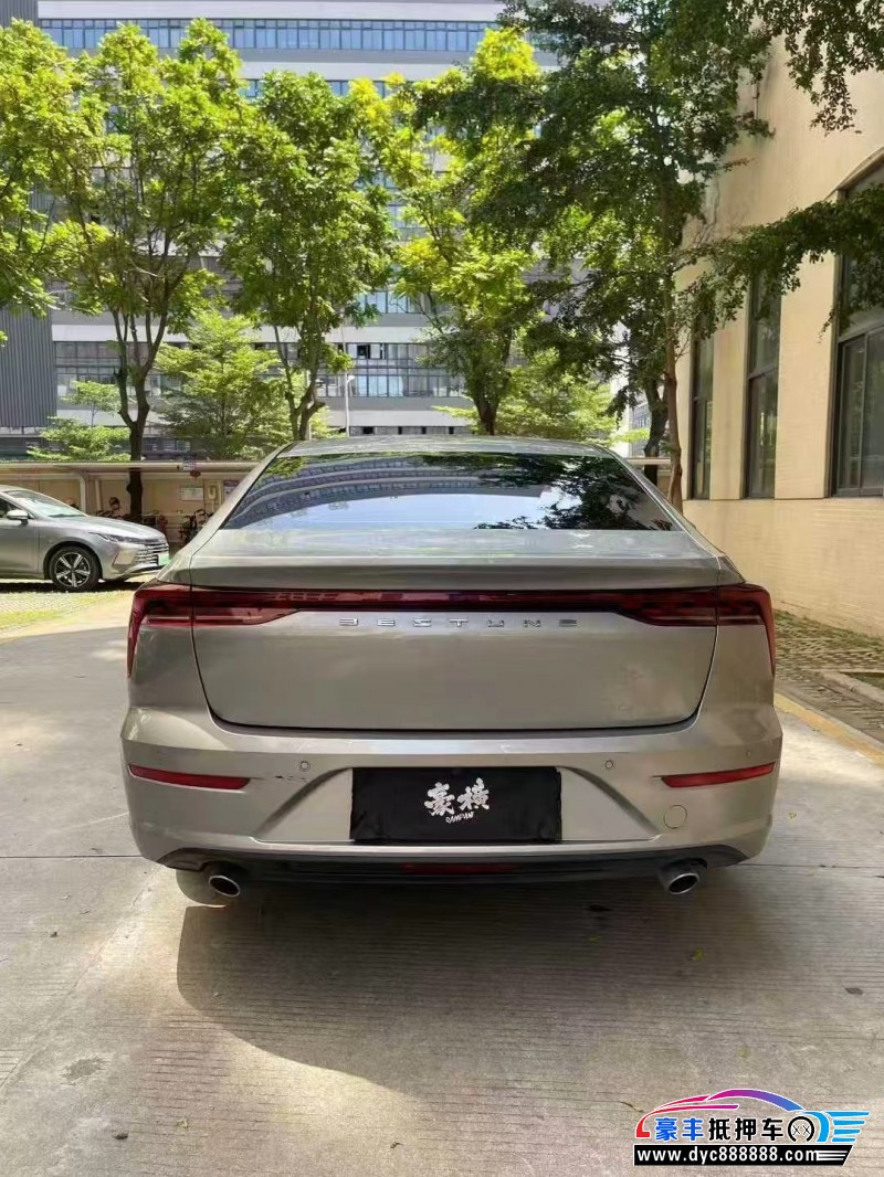 23年奔腾B70轿车抵押车出售