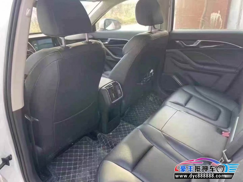 24年奔腾B70轿车抵押车出售