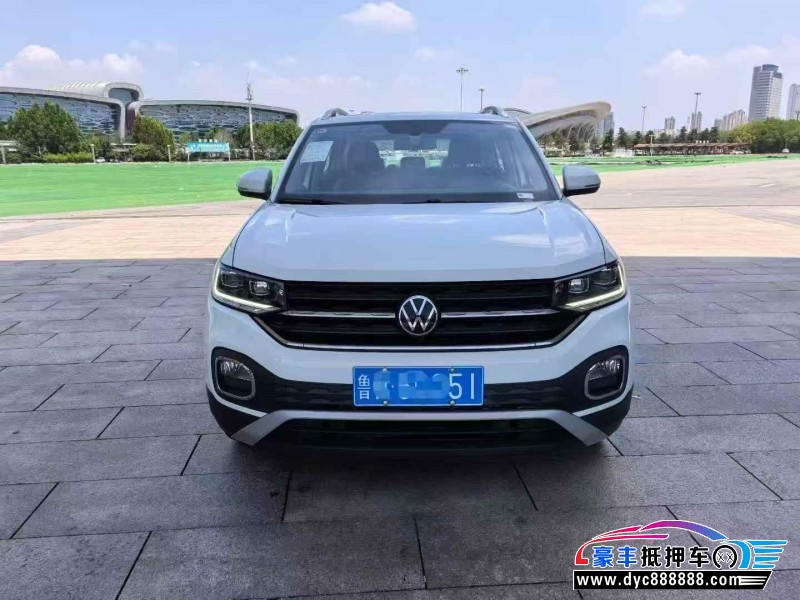 25年大众探影轿车抵押车出售