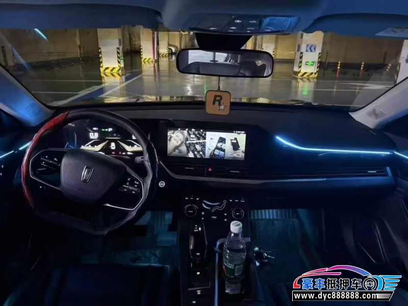 24年奔腾B70轿车抵押车出售