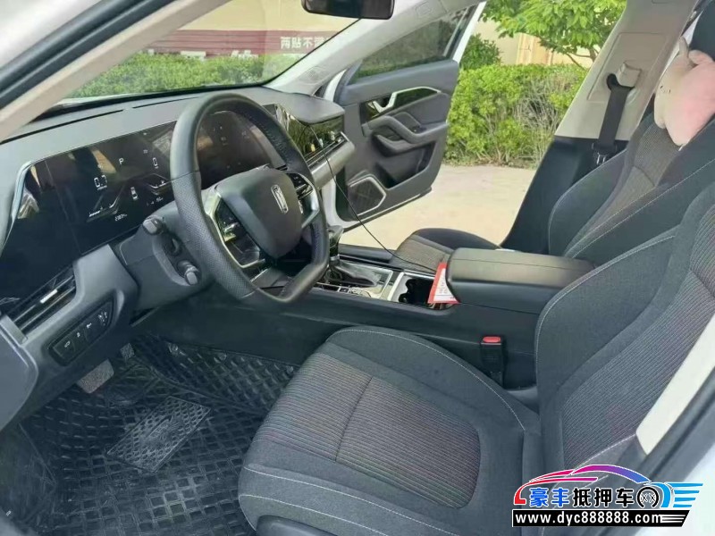 24年奔腾B70轿车抵押车出售