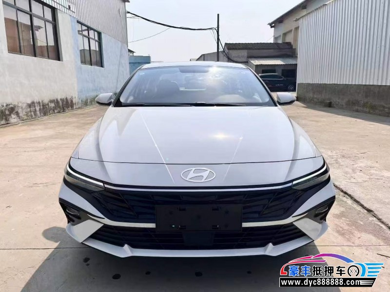 25年现代伊兰特轿车抵押车出售