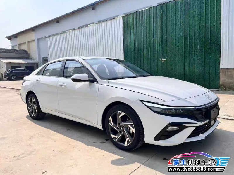 25年现代伊兰特轿车抵押车出售