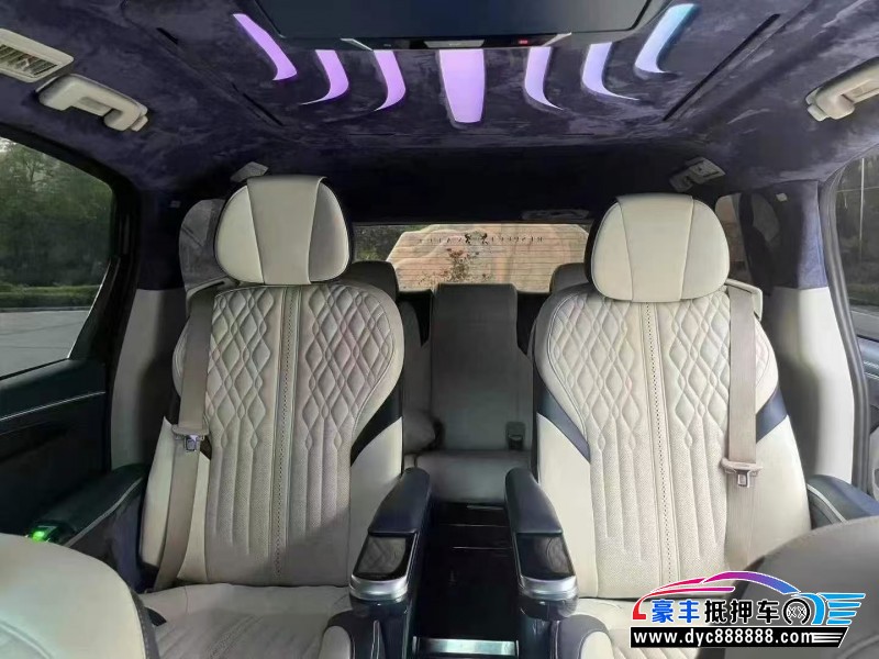 20年别克GL8轿车抵押车出售