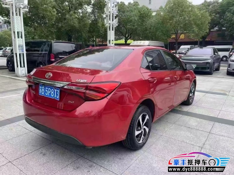 18年丰田雷凌轿车抵押车出售