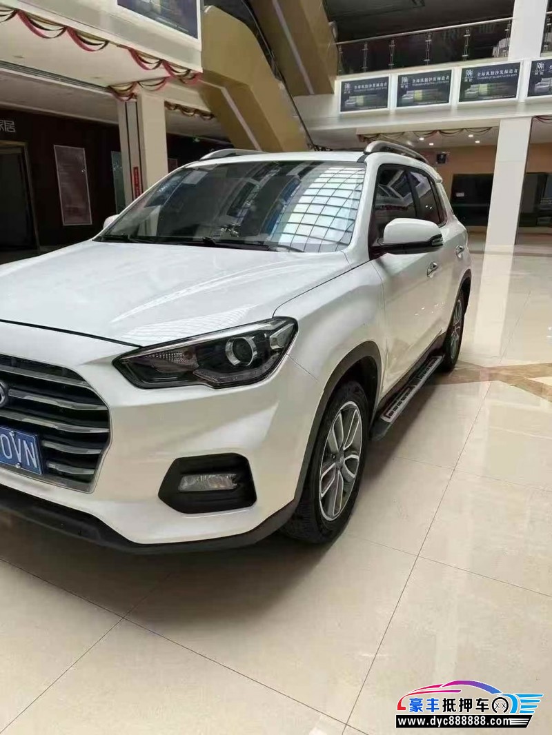 19年现代ix35轿车抵押车出售