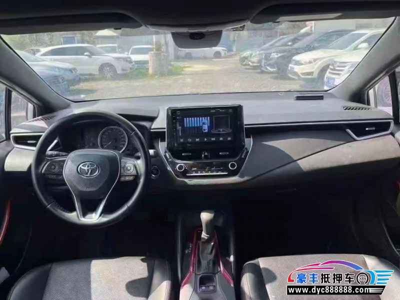 21年丰田雷凌轿车抵押车出售