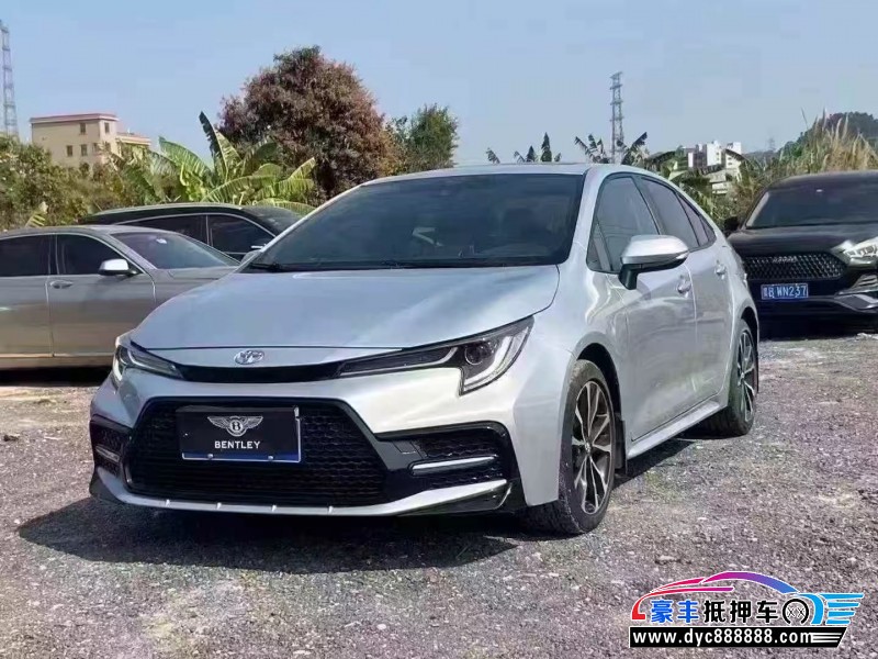 21年丰田雷凌轿车抵押车出售