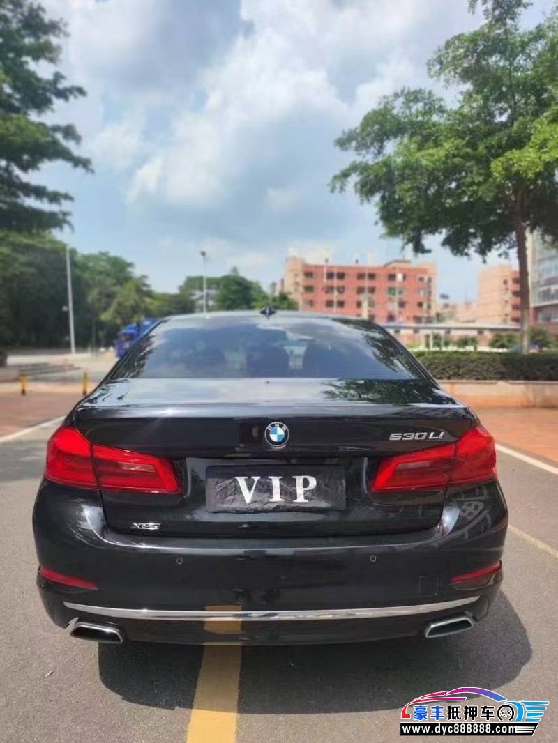 20年宝马5系轿车抵押车出售