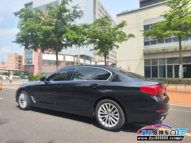 20年宝马5系轿车抵押车出售