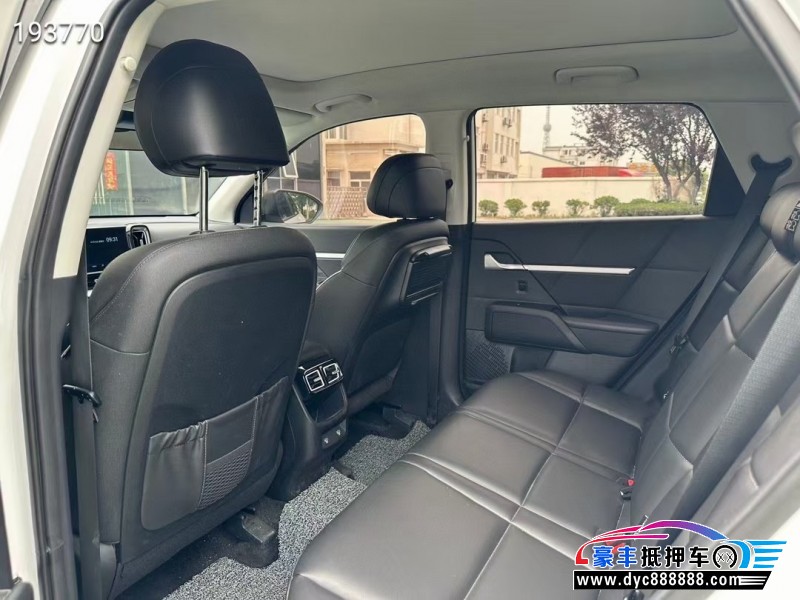 24年现代ix35轿车抵押车出售