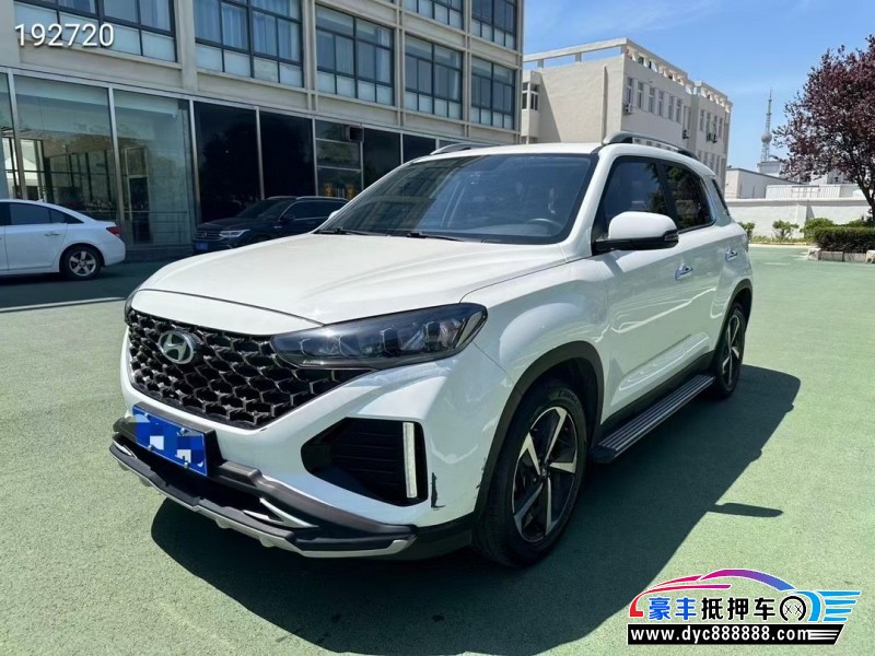 22年现代ix35轿车抵押车出售