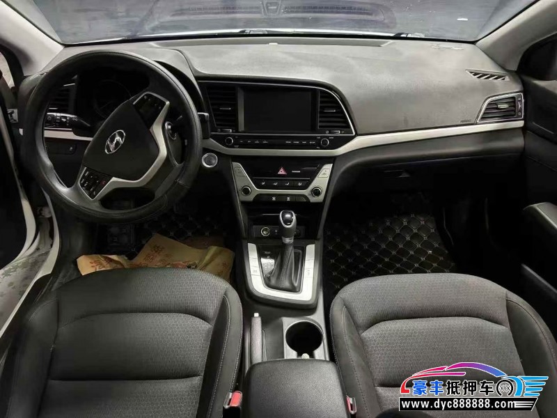 19年现代领动轿车抵押车出售