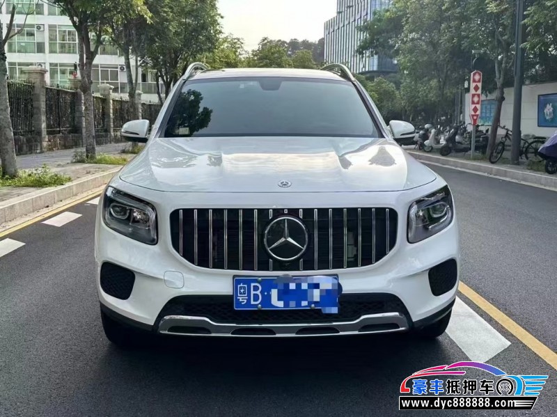 22年奔驰GLB轿车抵押车出售