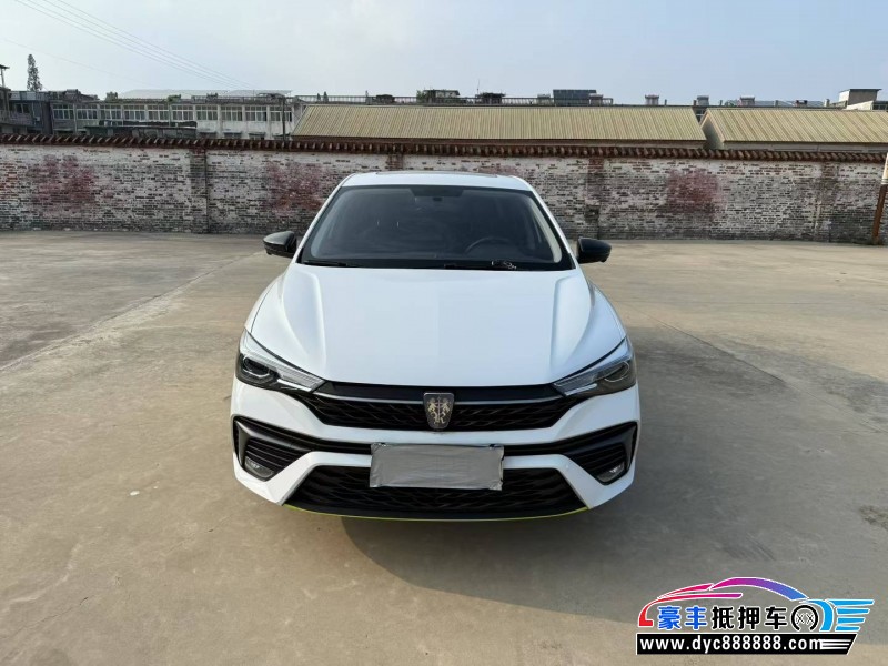 22年荣威i5轿车抵押车出售