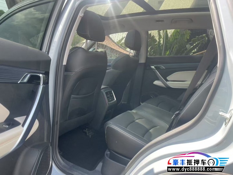 22年吉利博越轿车抵押车出售