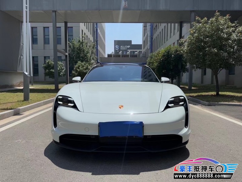 23年保时捷TaYcan轿车抵押车出售