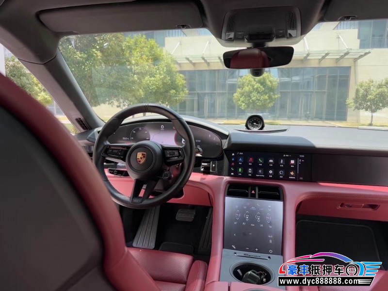 23年保时捷TaYcan轿车抵押车出售
