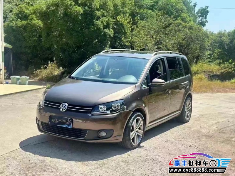 14年大众途安轿车抵押车出售