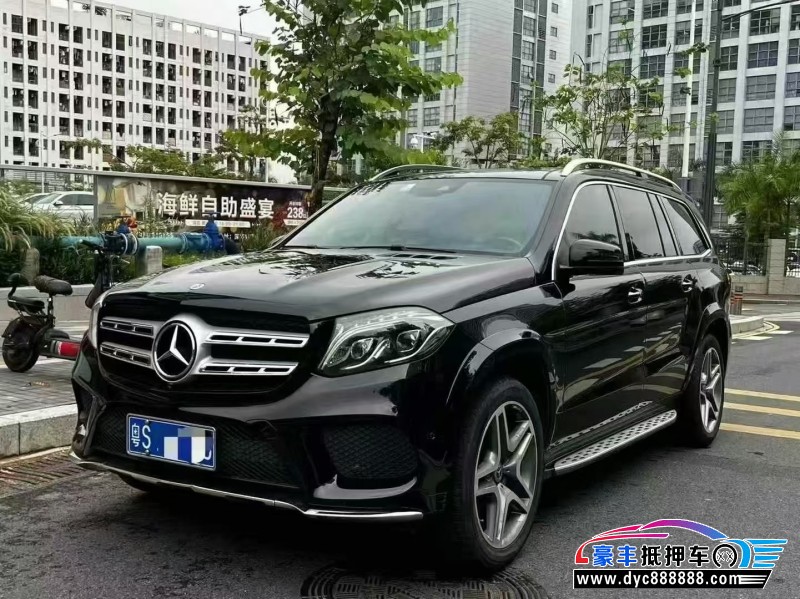 18年奔驰GLS轿车抵押车出售