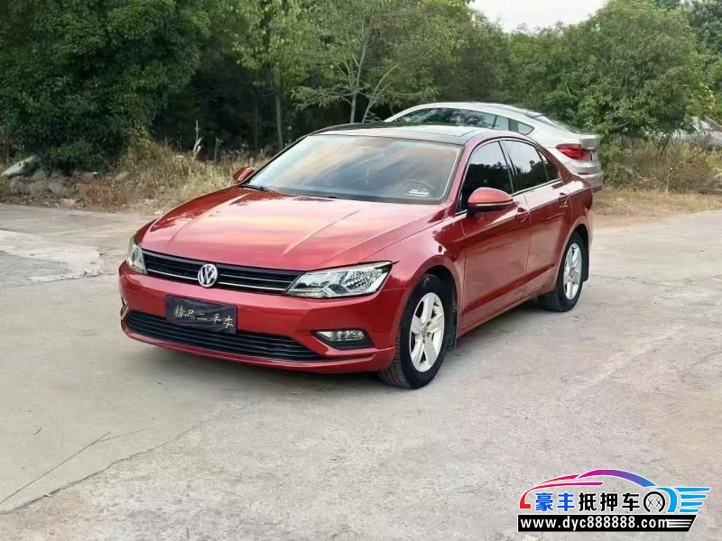 17年大众凌渡轿车抵押车出售