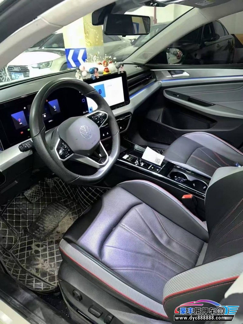 23年大众凌渡轿车抵押车出售