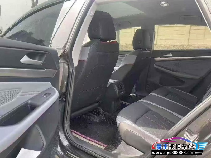 24年大众凌渡轿车抵押车出售