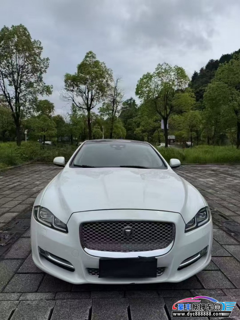 18年捷豹XJL轿车抵押车出售