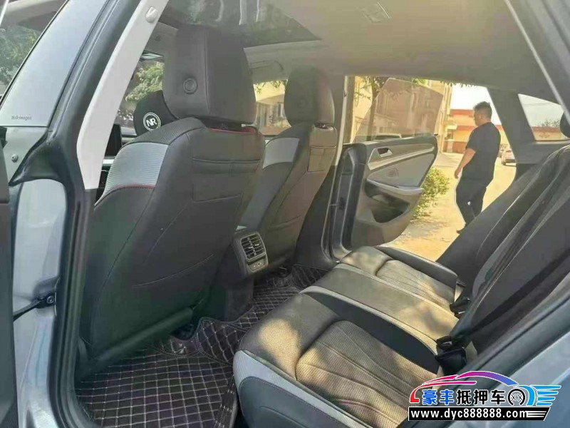 22年大众凌渡轿车抵押车出售