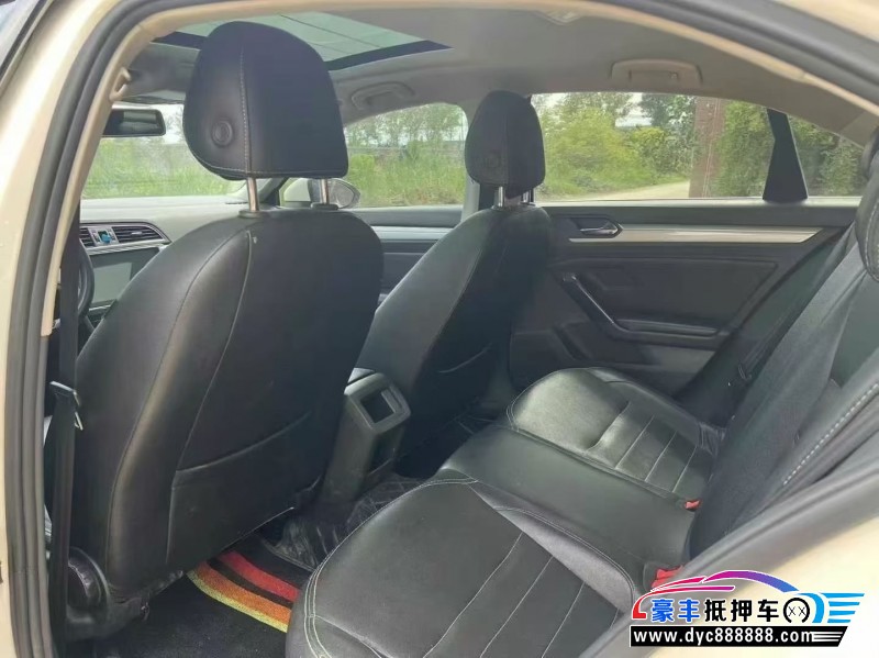 17年大众凌渡轿车抵押车出售