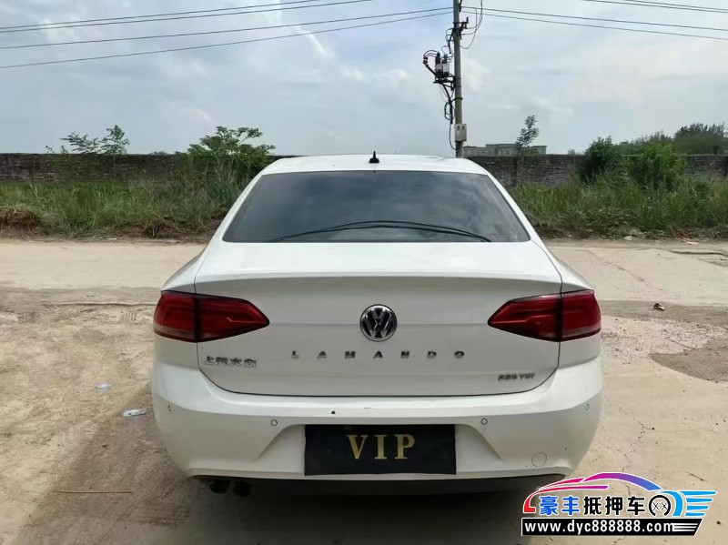 17年大众凌渡轿车抵押车出售