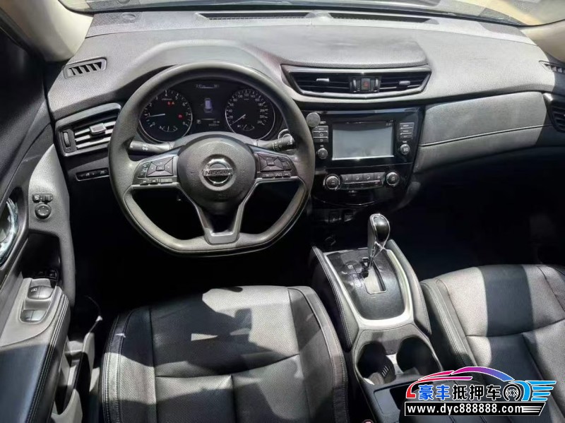18年日产奇骏轿车抵押车出售
