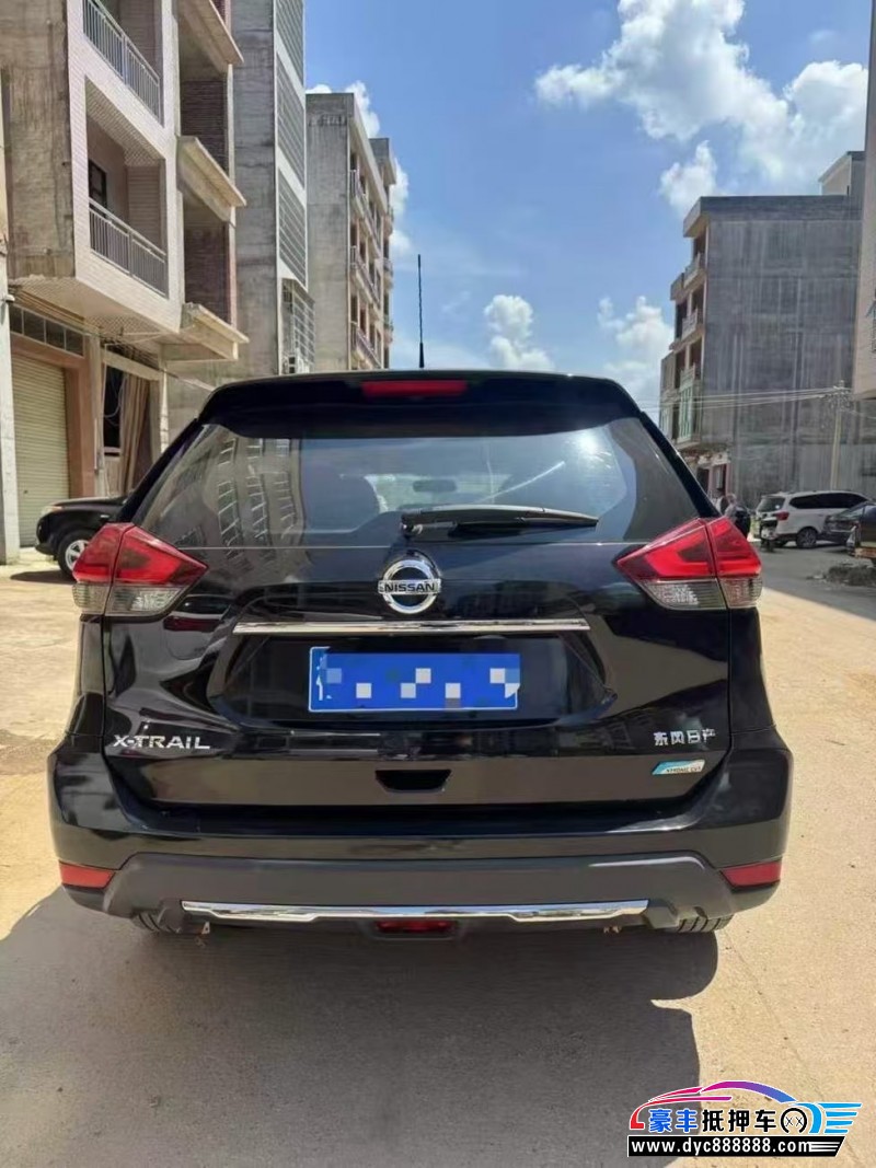 18年日产奇骏轿车抵押车出售