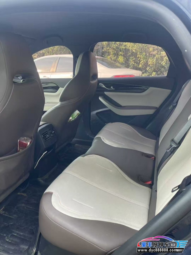 24年比亚迪秦轿车抵押车出售