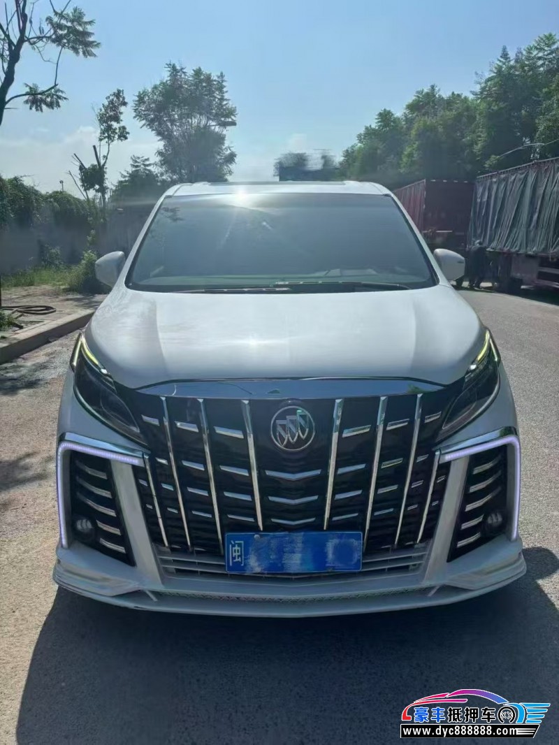 18年别克GL8轿车抵押车出售