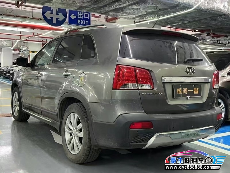 12年起亚索兰托轿车抵押车出售