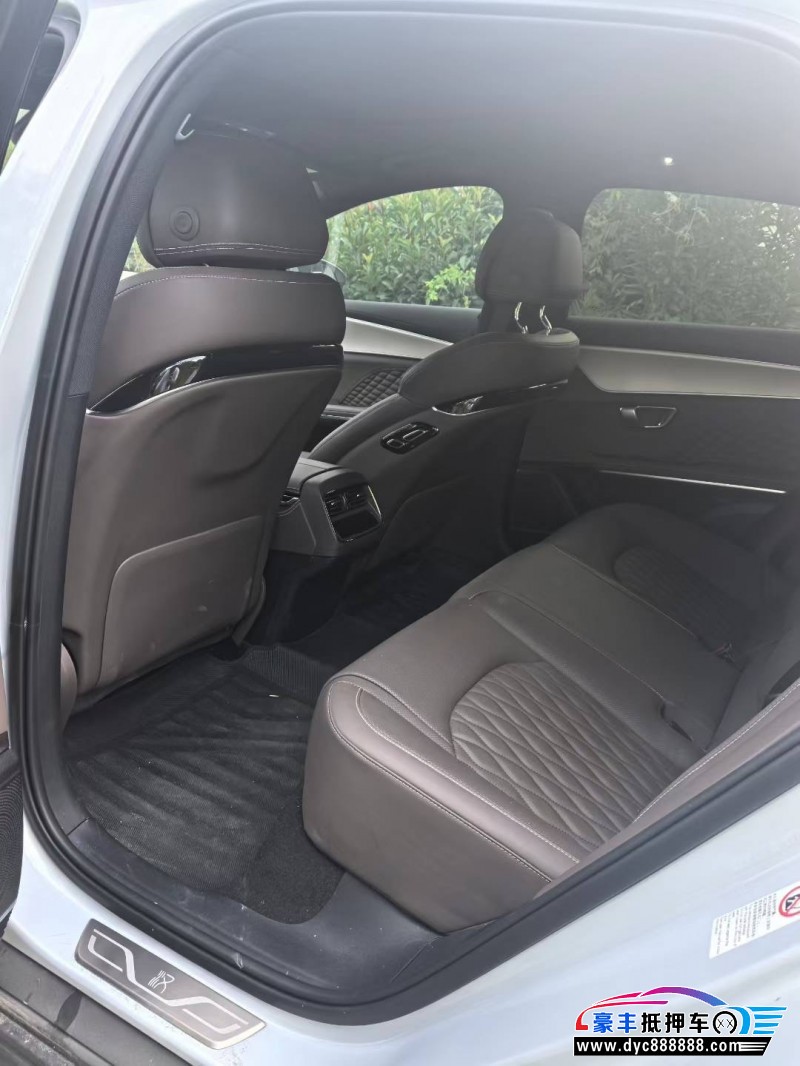 24年比亚迪汉轿车抵押车出售